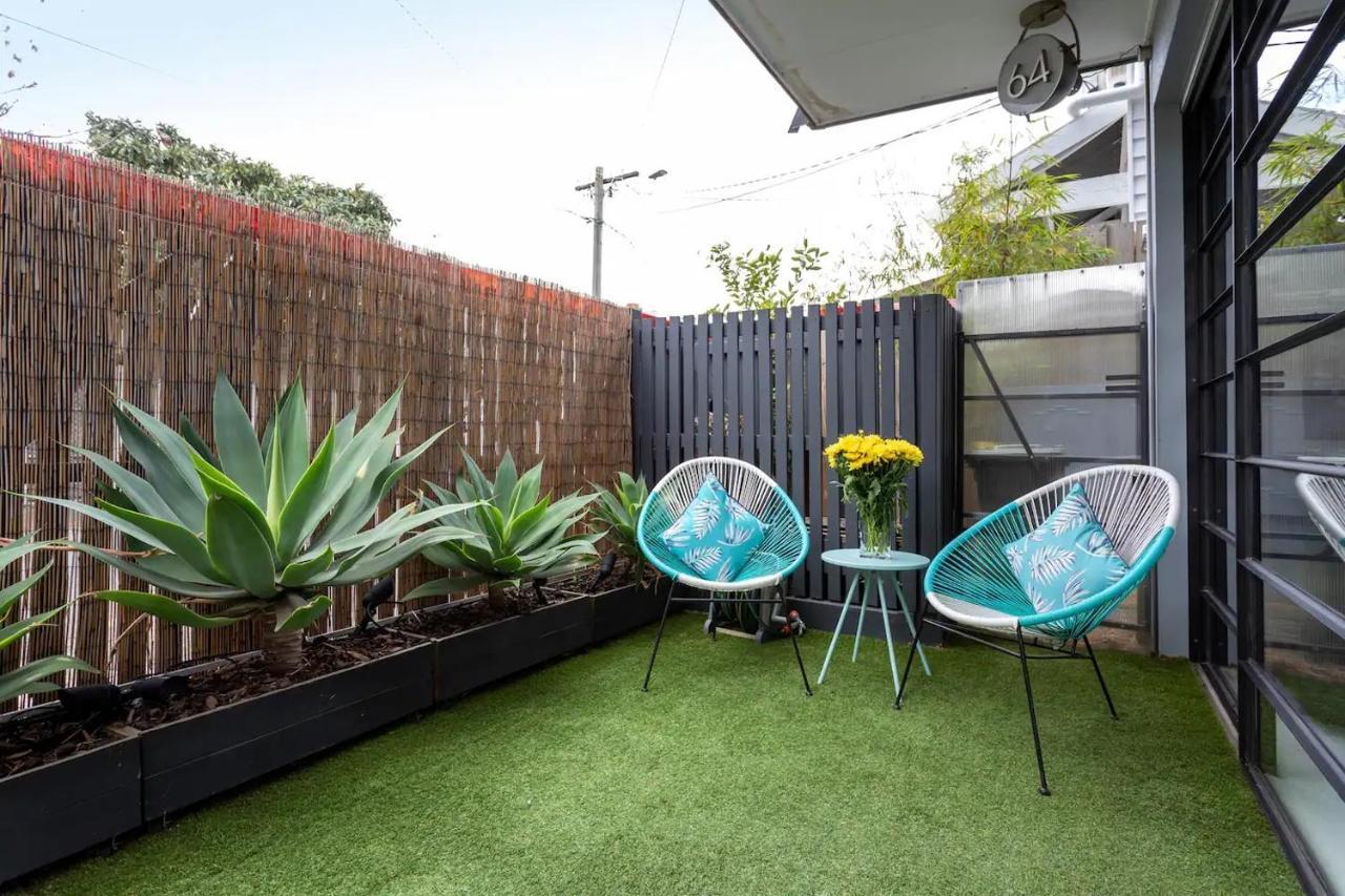 The Kings Domain At The House Of Windsor By Ready Set - Ground Level Holiday home *